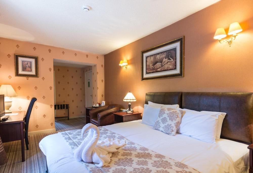 The George Hotel Stansted Airport Bishop's Stortford Dış mekan fotoğraf