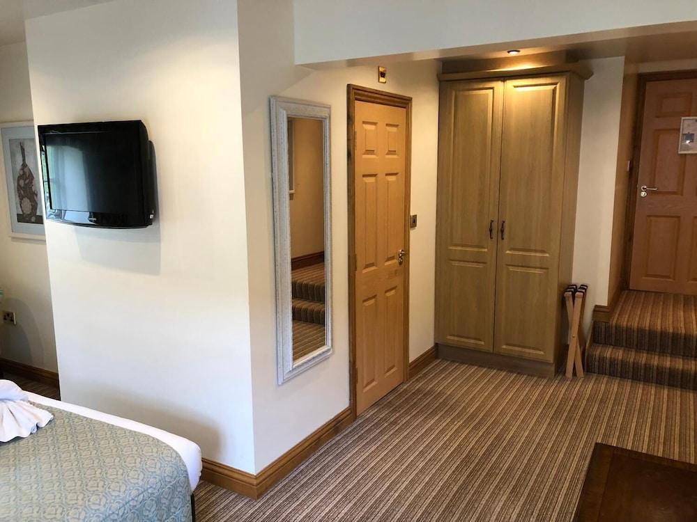 The George Hotel Stansted Airport Bishop's Stortford Dış mekan fotoğraf
