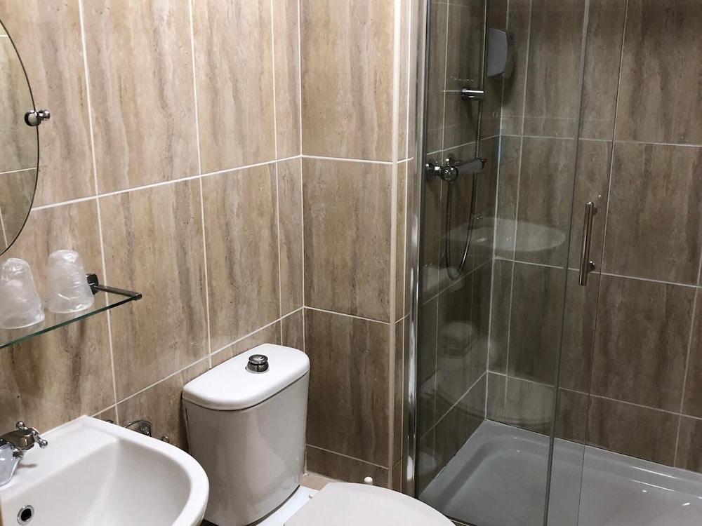The George Hotel Stansted Airport Bishop's Stortford Dış mekan fotoğraf