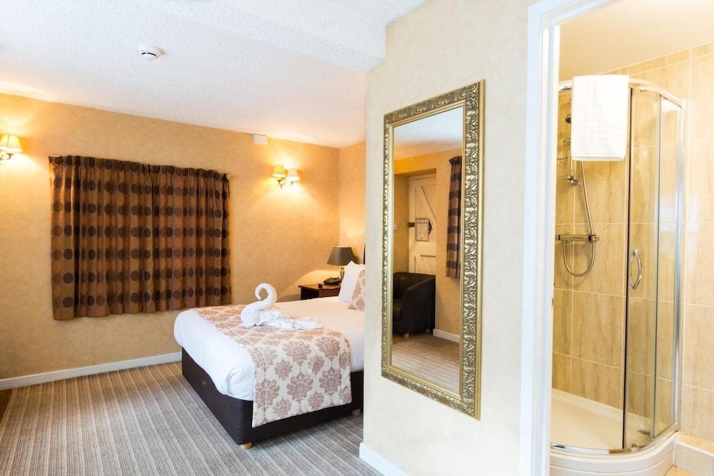 The George Hotel Stansted Airport Bishop's Stortford Dış mekan fotoğraf