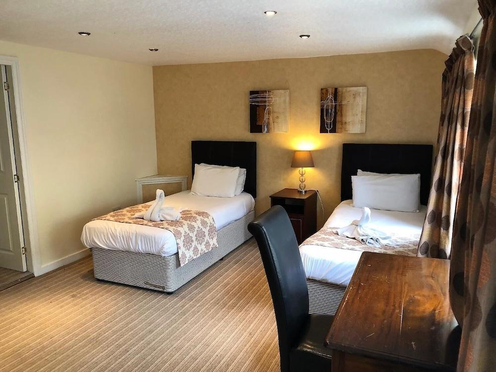 The George Hotel Stansted Airport Bishop's Stortford Dış mekan fotoğraf